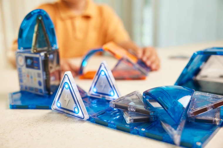 Cleverclixx jeu de construction magnétique Mission spatiale – 47 pièces