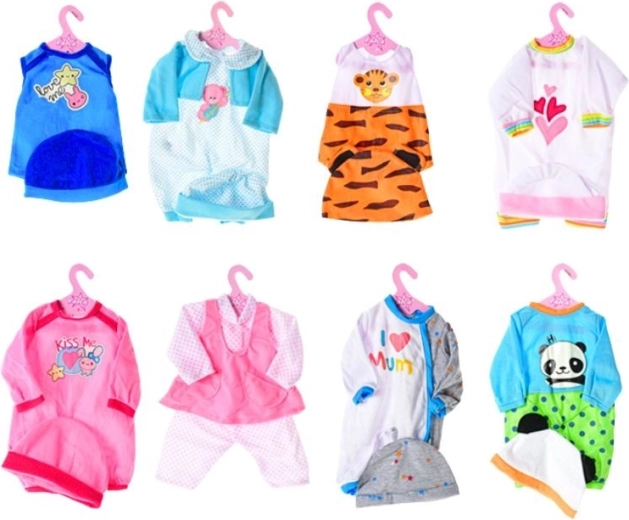 Tenue pour bébé 38–40 cm – 8 modèles