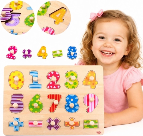 Puzzle d’encastrement en bois Tooky Toy avec chiffres et signes mathématiques