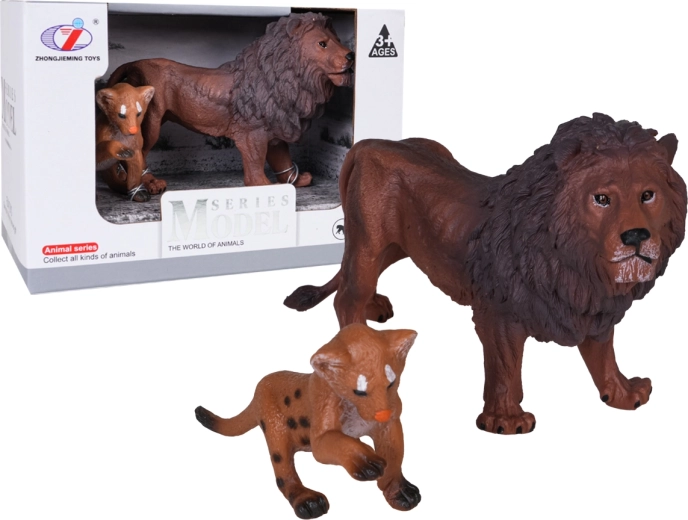Ensemble de figurines de lion et de lionceau