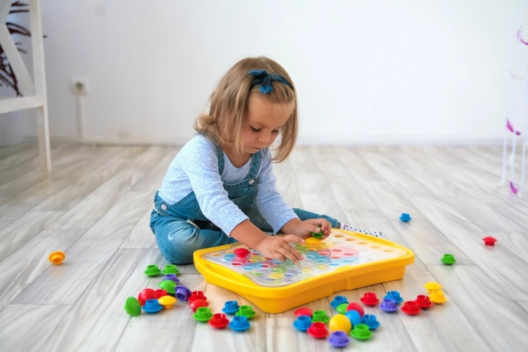 Mosaïque éducative pour les tout-petits