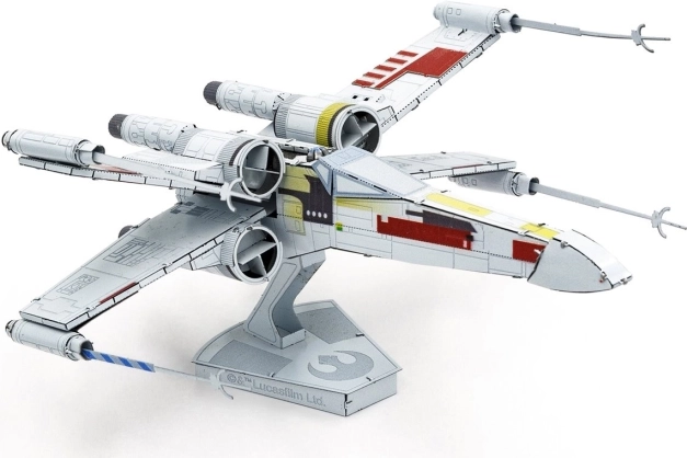 Metal Earth puzzle 3D Star Wars : chasseur X-Wing (ICONX)