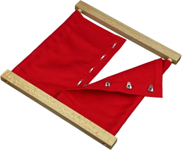 Moyo Montessori cadre d’habillage – crochet et œillet