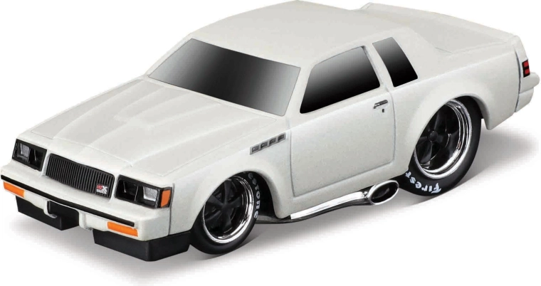 Maisto Muscle Machines Buick GNX 1987 blanc 1:64