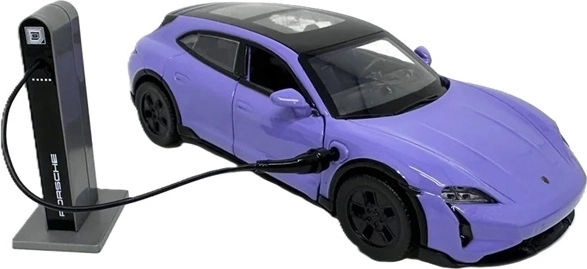 Modèle électrique Porsche Taycan Turbo S de couleur violette