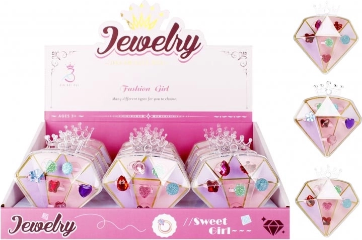 Coffret de bagues pour enfants dans une boîte diamant