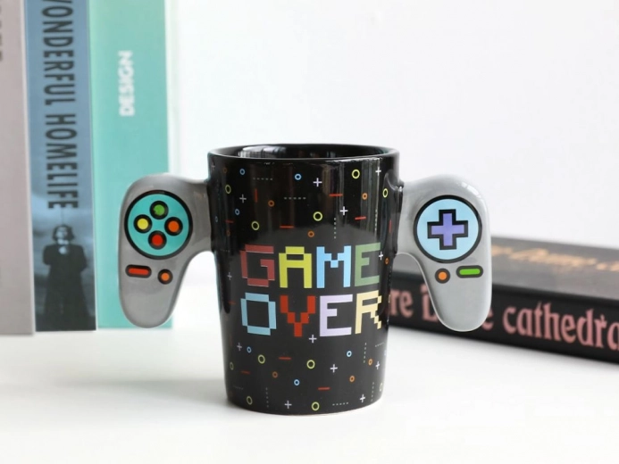 tasse en céramique à double anse game over