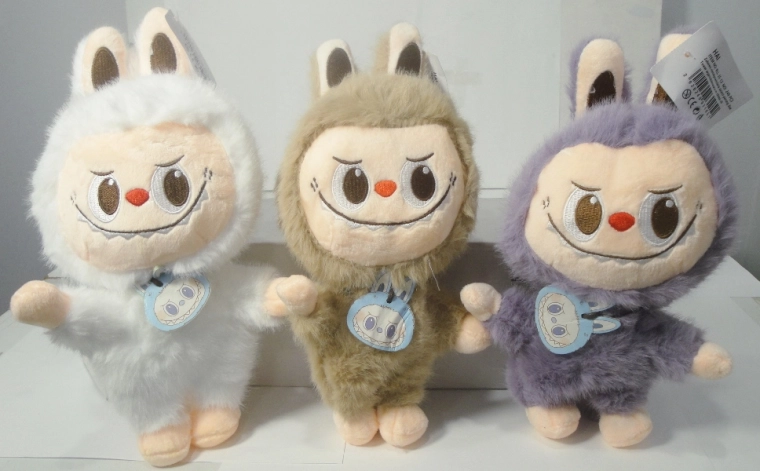 mascotte en peluche – couleurs assorties