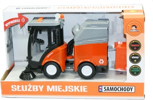 Véhicule de services communaux pour le nettoyage des rues