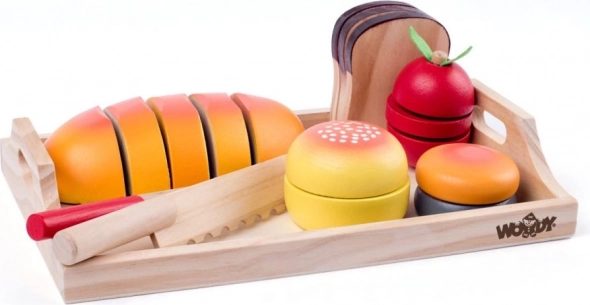 Ensemble en bois pour couper le petit-déjeuner