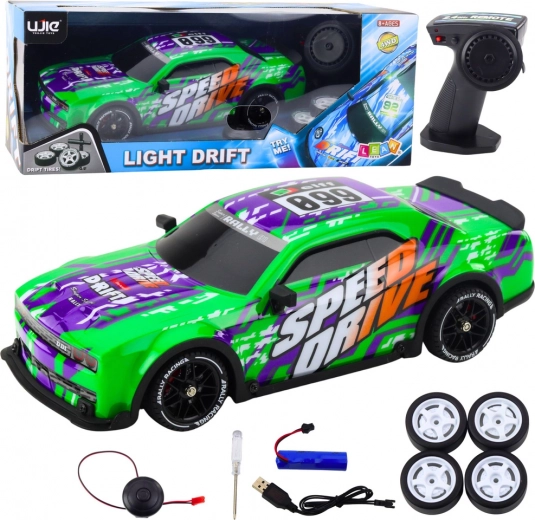 Voiture de sport RC avec carrosserie éclairée et drift – verte