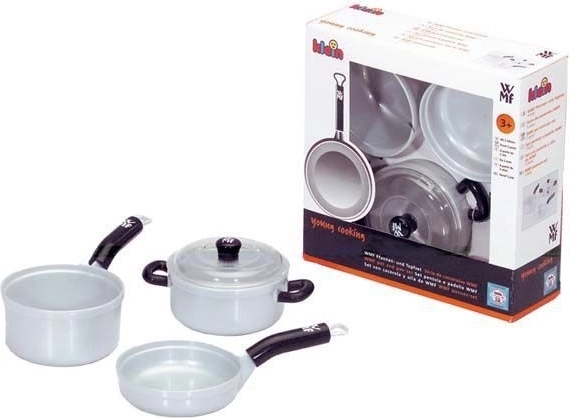 Ensemble de casseroles et poêles