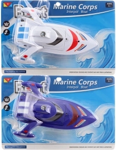 Bateau en plastique à piles