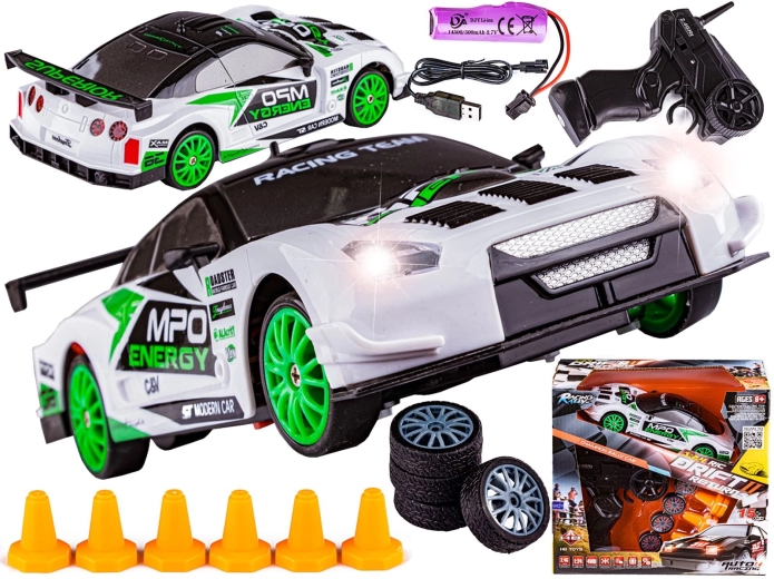 Voiture RC de drift Nissan GT-R 1:24 2,4 GHz 4WD blanche