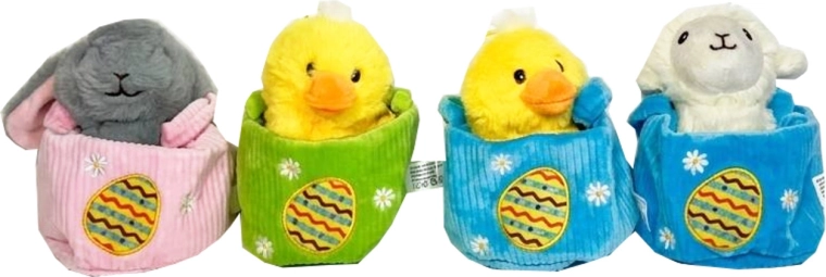 Petit animal de Pâques dans un panier