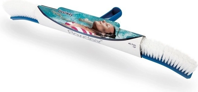 Large tête avec poils rigides