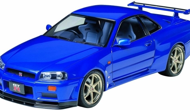 Maquette plastique de la Nissan Skyline GT‑R V