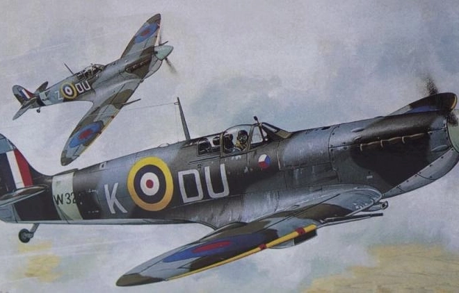 Maquette d’avion Supermarine Spitfire Mk.Vb HI TECH 1:72