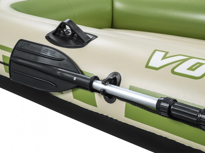 Embarcation gonflable pour 3 personnes avec rames Voyager X3