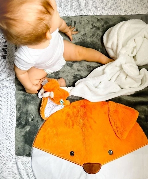 Doudou Couverture enfant en polaire avec peluche renard 70x100 cm