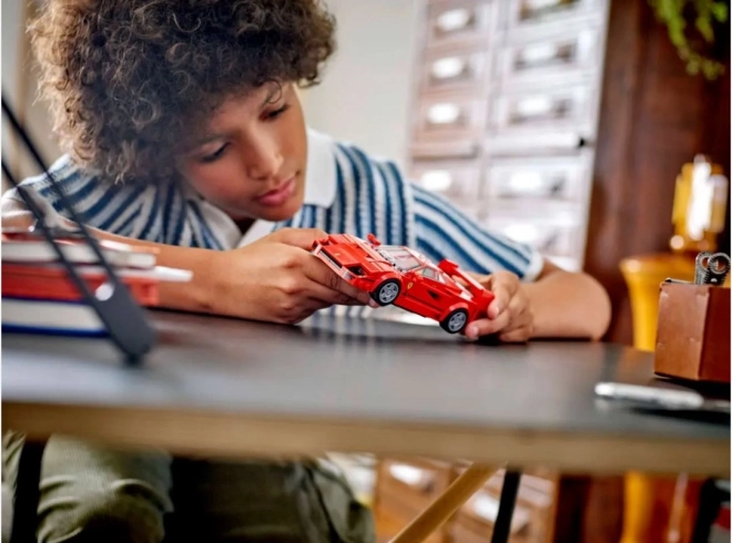 LEGO Speed Champions 76934 Supercar Ferrari F40