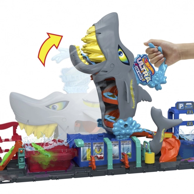 Lave-auto Ultra Hot Wheels Requin Géant