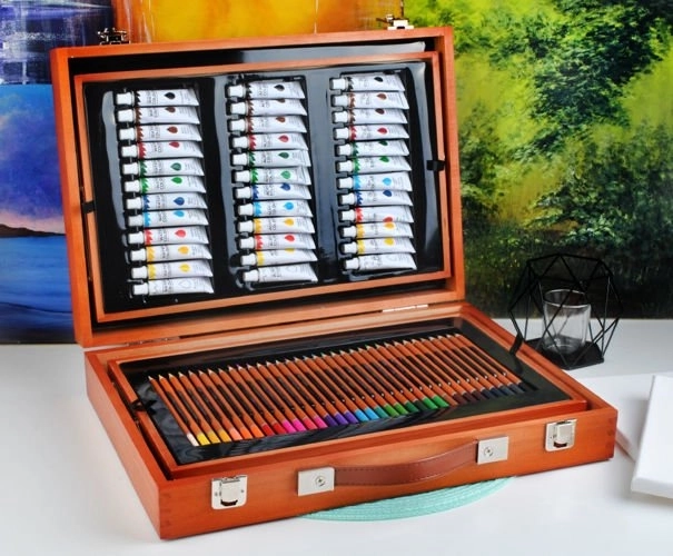 Grande trousse en bois pour petits artistes 174 pièces