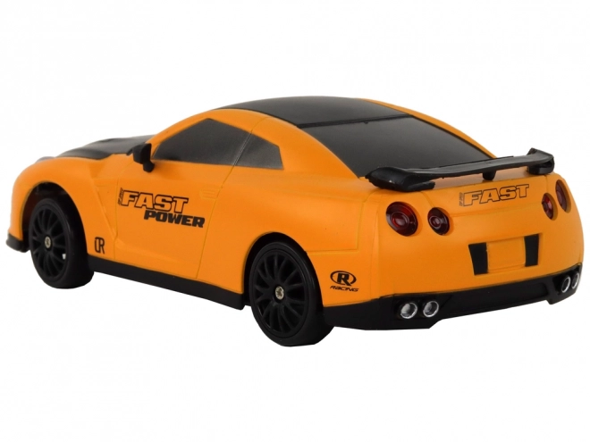 Voiture de sport téléguidée R/C 1:24 avec roues interchangeables – jaune