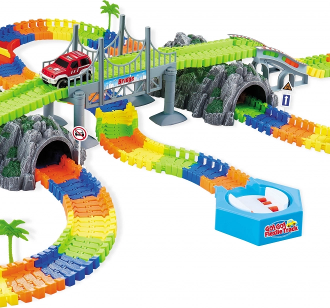 Piste de course Flexi avec deux tunnels et 2 voitures
