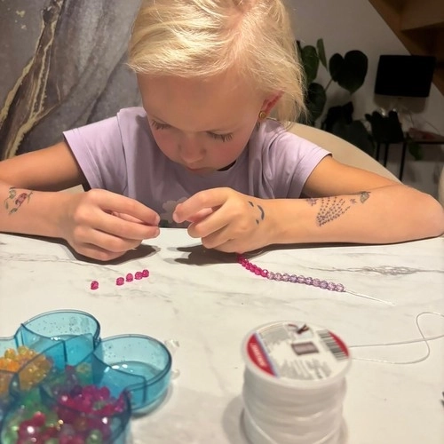 Élastique pour la fabrication de bracelets - 40m Kruzzel 24753