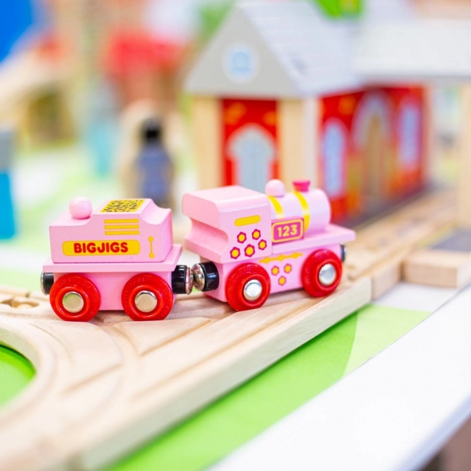 Compatible avec la plupart des circuits de trains en bois