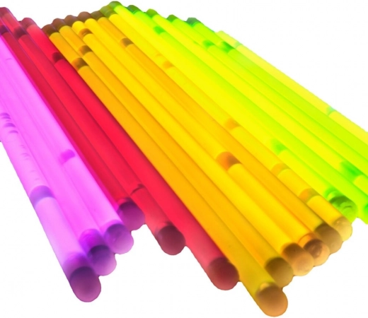 Rubans fluorescents 100 pièces multicolores lumineux dans l’obscurité