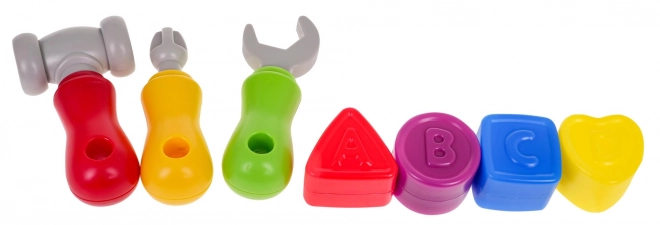 Atelier interactif pour enfants avec outils