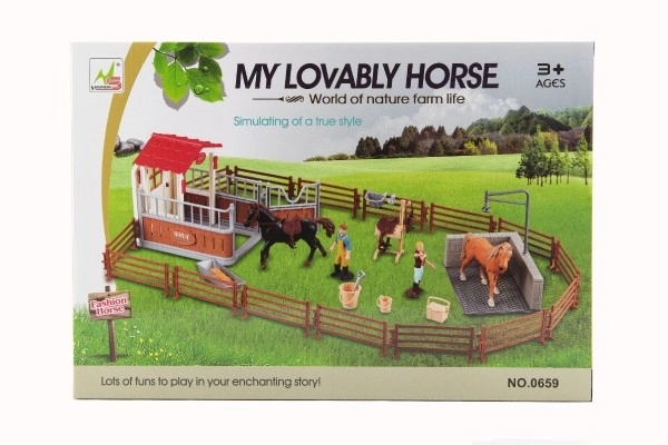 Enclos en plastique pour chevaux avec accessoires