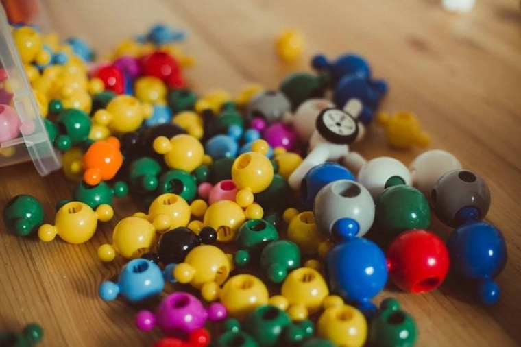 Mix de 200 pièces pour une création illimitée