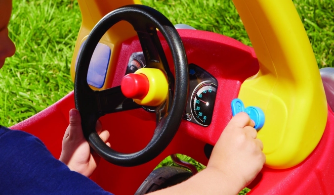Jeżdík Cozy Coupe avec de nouveaux yeux