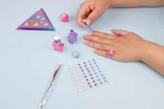 Palette d'ombres à paupières avec vernis à ongles Mystic Crystal