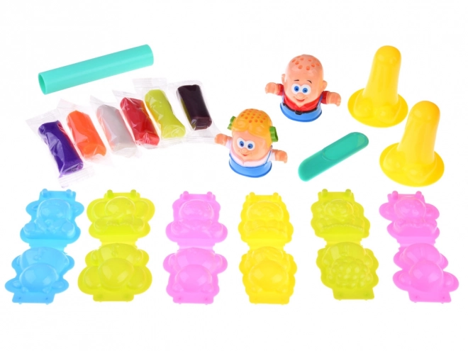 Ensemble créatif de pâte à modeler avec animaux
