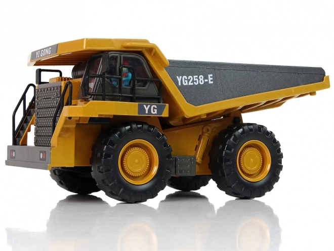 Camion à benne basculante télécommandé 2,4 G avec remorque