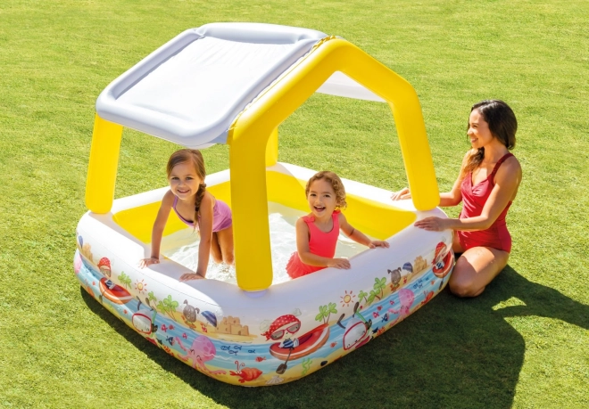 57470NP Piscine avec toit ensoleillé