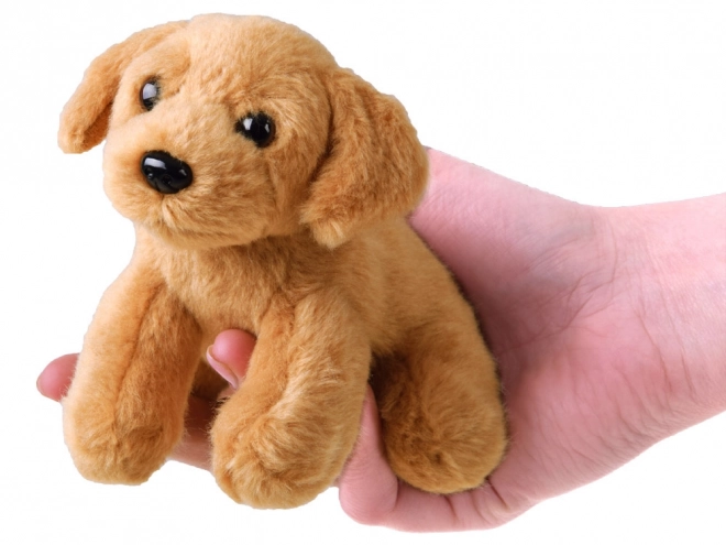 Chien en peluche assis 13 cm