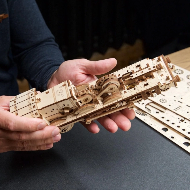 Ugears 3D puzzle mécanique en bois Harry Potter Express de Poudlard