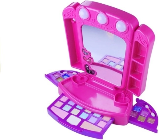Miroir éclairé pour un jeu réaliste