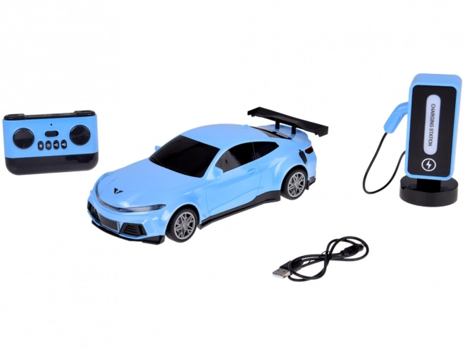 Voiture et station de recharge avec éclairage coloré