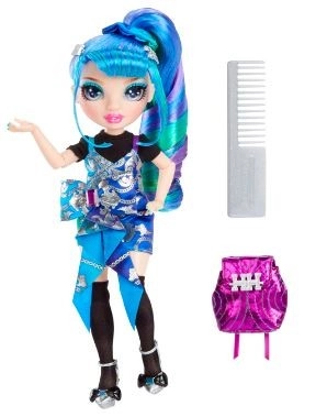 Jeune fashionista aux cheveux coiffables