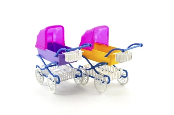 Poussette profonde en plastique 21 cm dans un sac