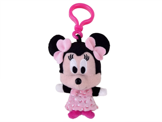 Peluche douce et détails craquants