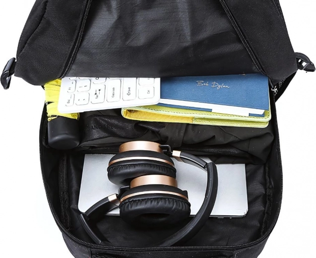 Rangement bien pensé et capacité de 10 L