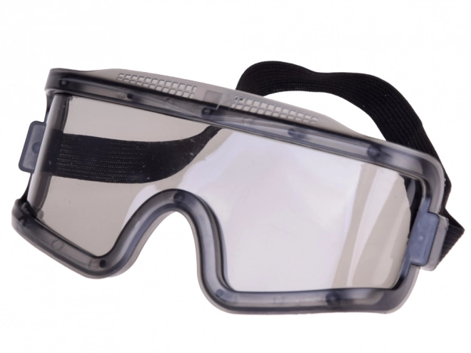 Ensemble d'équipement militaire avec casque, jumelles et talkie-walkie