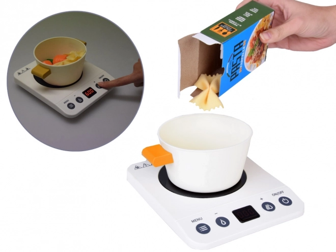 Cuisine pour enfants avec plaque à induction et accessoires